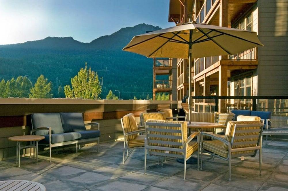 Evolution Whistler Aparthotel Εξωτερικό φωτογραφία
