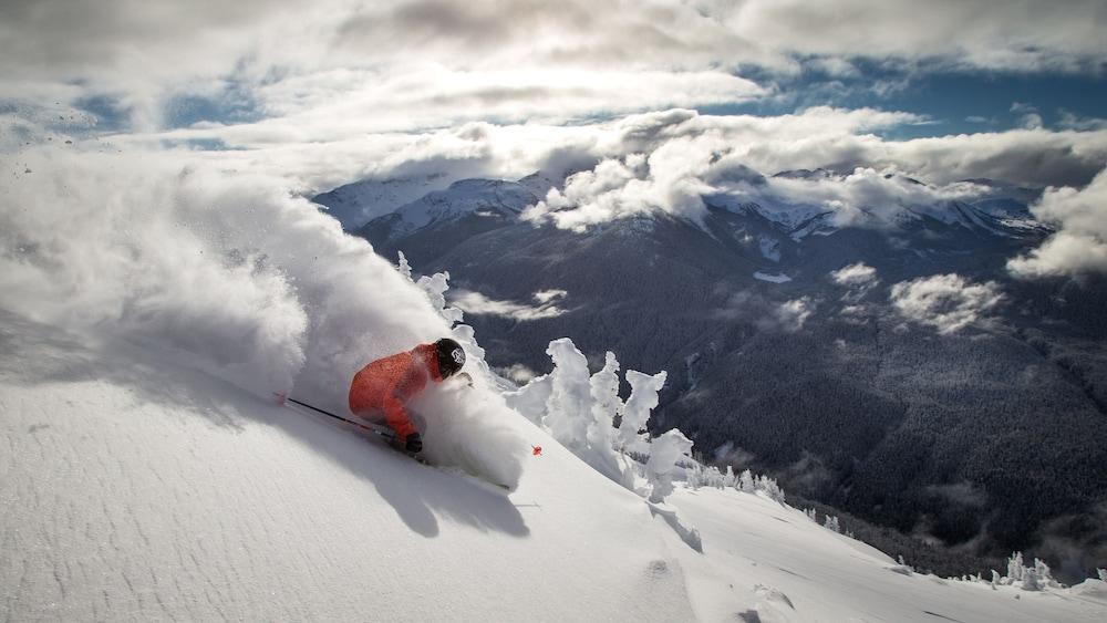 Evolution Whistler Aparthotel Εξωτερικό φωτογραφία