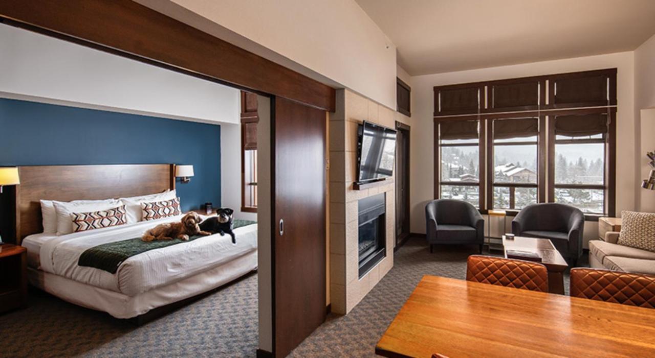 Evolution Whistler Aparthotel Εξωτερικό φωτογραφία