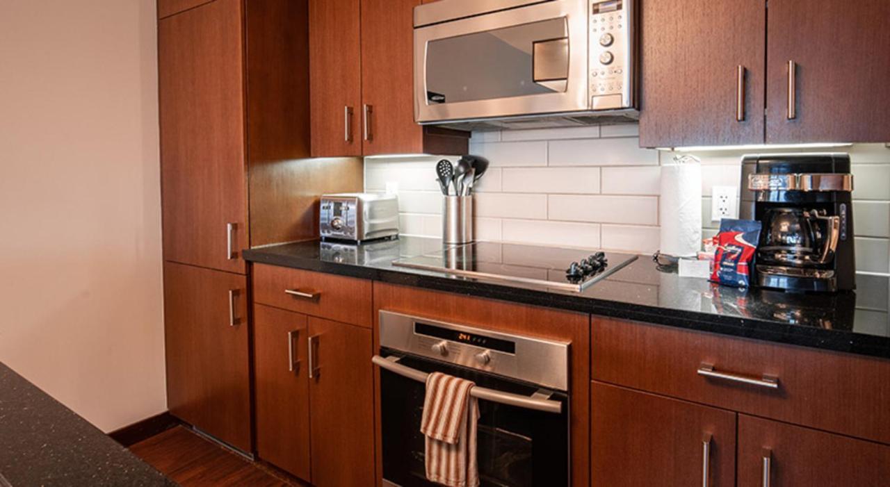 Evolution Whistler Aparthotel Εξωτερικό φωτογραφία