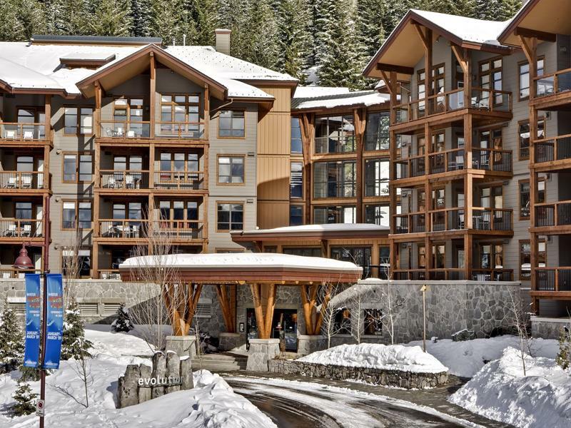 Evolution Whistler Aparthotel Εξωτερικό φωτογραφία
