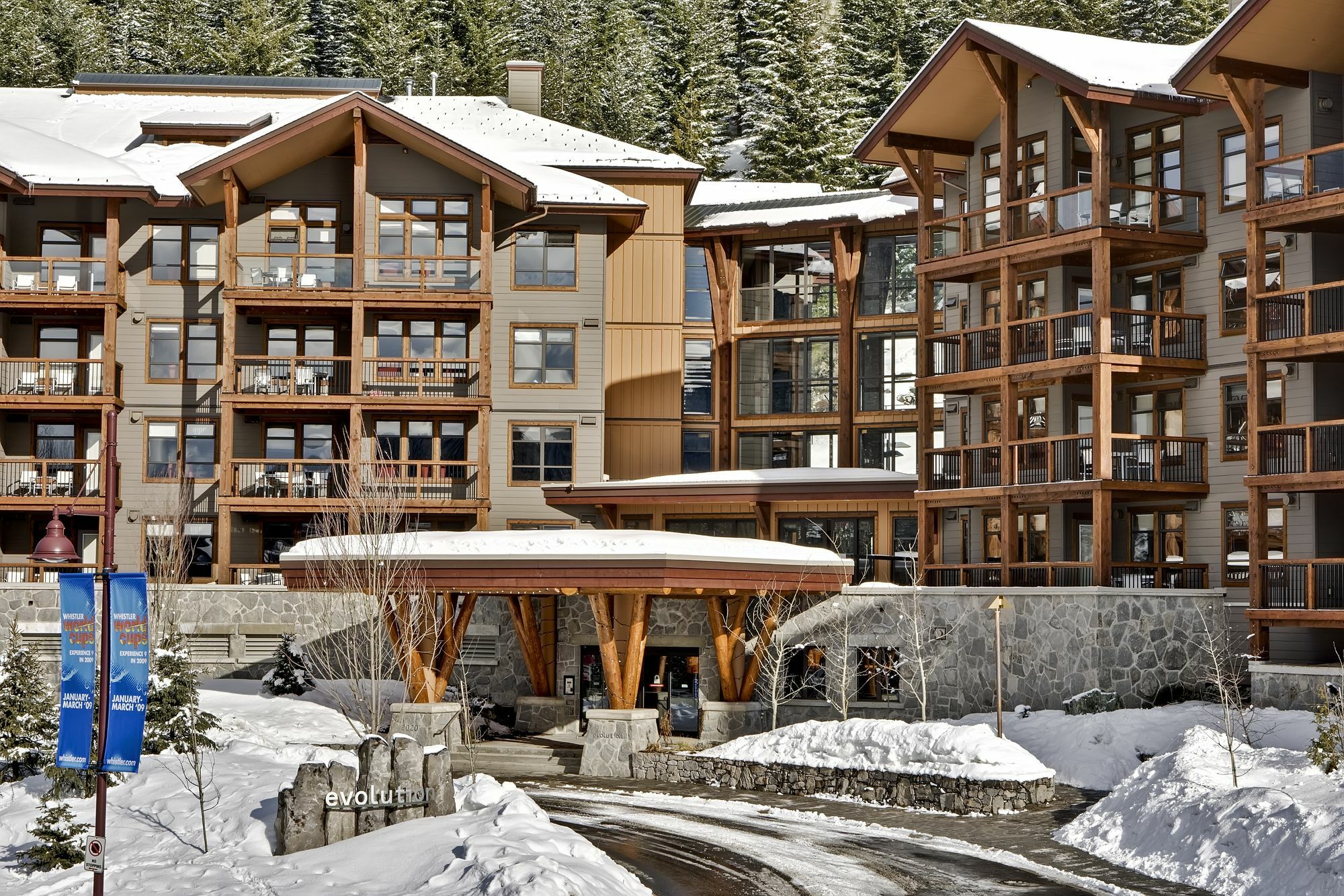 Evolution Whistler Aparthotel Εξωτερικό φωτογραφία